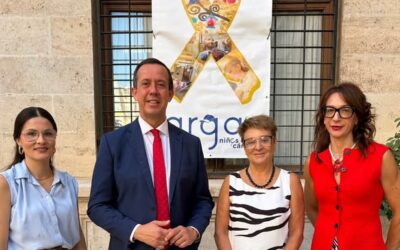 24/09/2026 🎗️ LA SUBDELEGACIÓN DEL GOBIERNO EN ALMERÍA SE SUMA A LA LUCHA CONTRA EL CÁNCER INFANTIL 💛